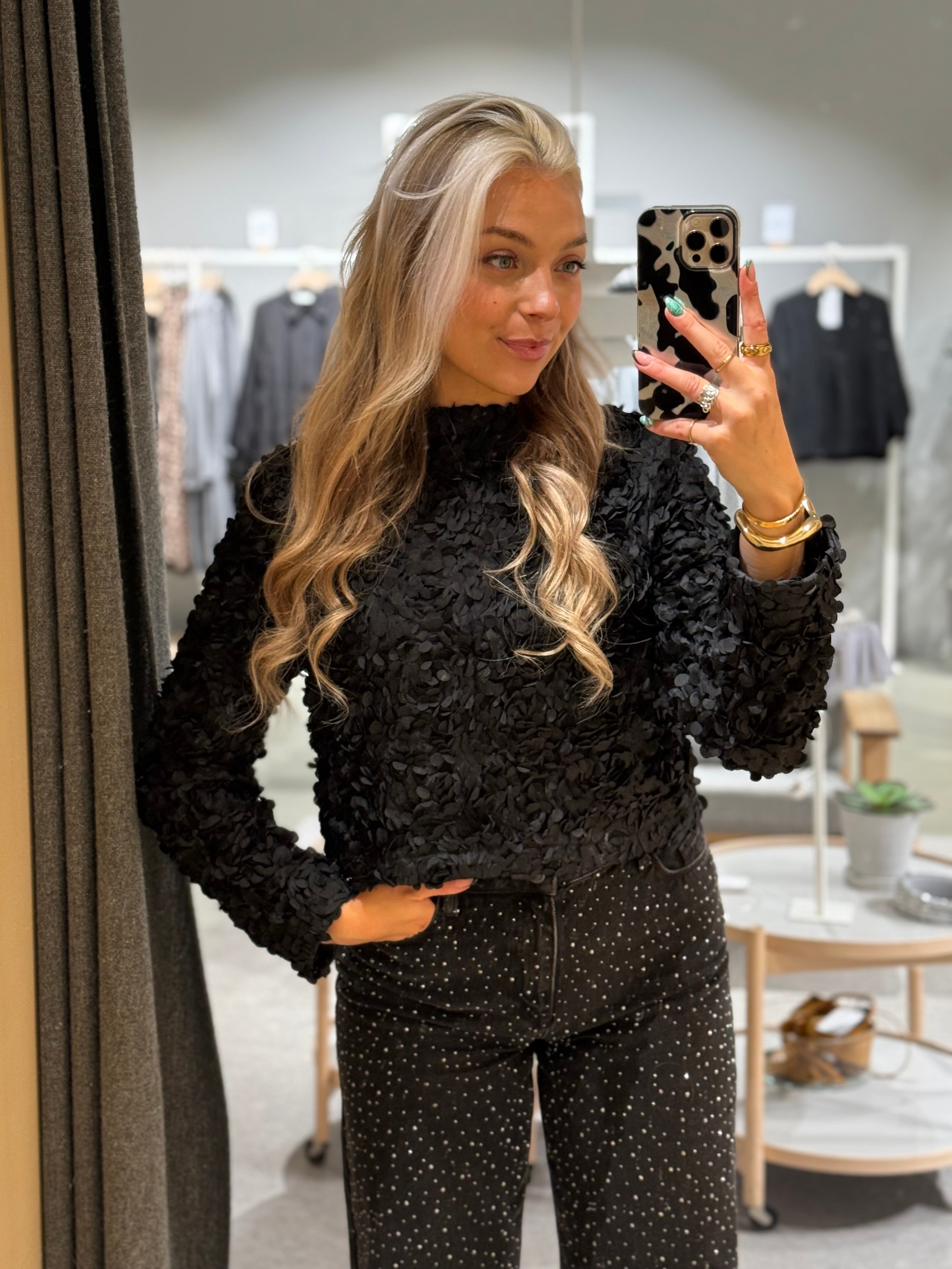 VIROSIE Cardigan - Black Beauty